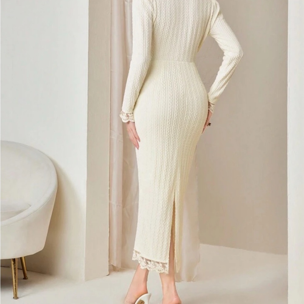 Stylish Cream Knit Dress with Lace Trim